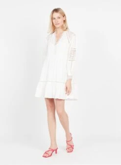 Suncoo CHLOE - Halflange, Ruimvallende Jurk Van Kant | Wit