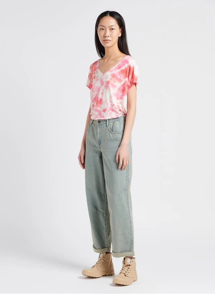 T-shirt Met V-hals En Print | Roze - Image 4