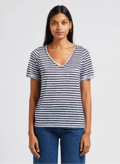 Object OBJTESSI SLUB S/S V-NECK NOOS - T-shirt Van Jersey Met V-hals | Blauw