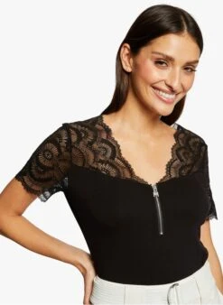MORGAN DEDE - T-shirt Met Korte Mouw En Kant | Zwart