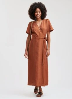 Lange, Uitlopende Wikkeljurk | Bruin