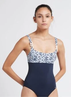 ESCONA HINOKI - Badpak Met Print | Blauw